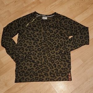 AMPERSAND AVE Camouflage Long Sleeve Top Zipper Detail Size Xl